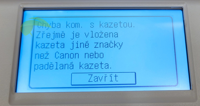 Hlásenie tlačiarne Canon po vložení kompatibilného tonera 072H bez čipu.